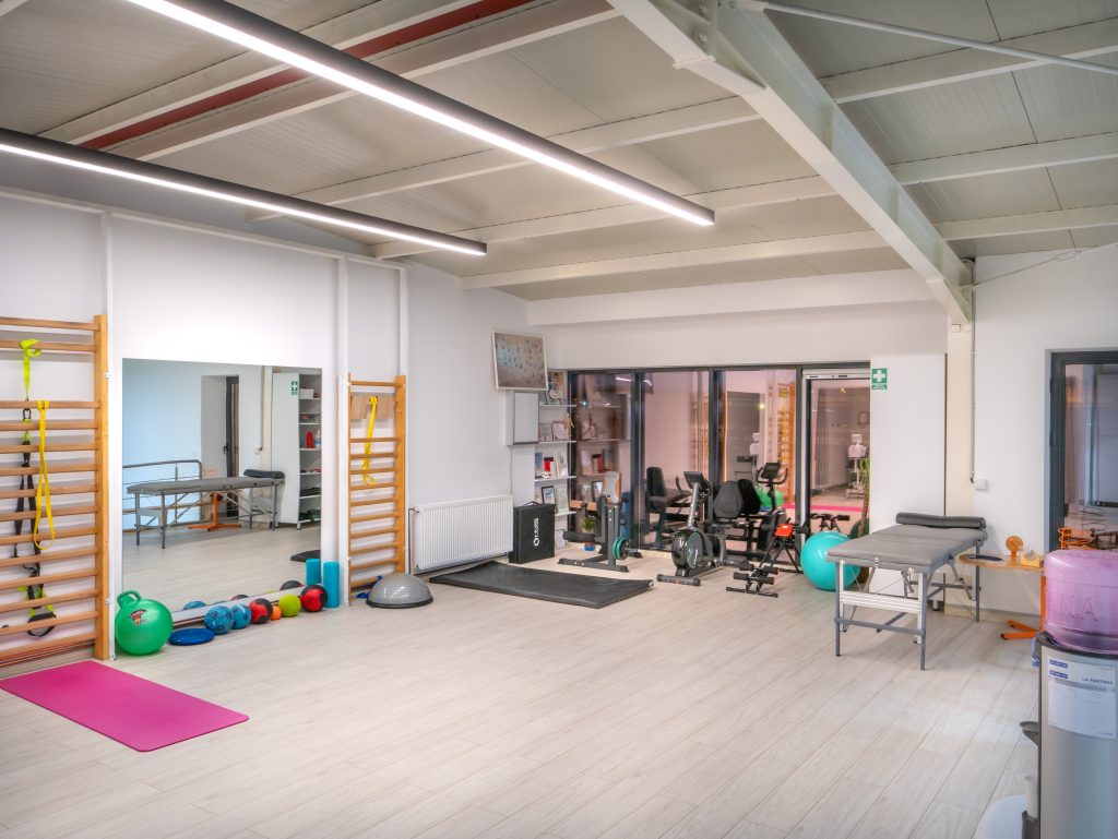 Interiorul clinicii Fizio Aktiv — fotografia 10